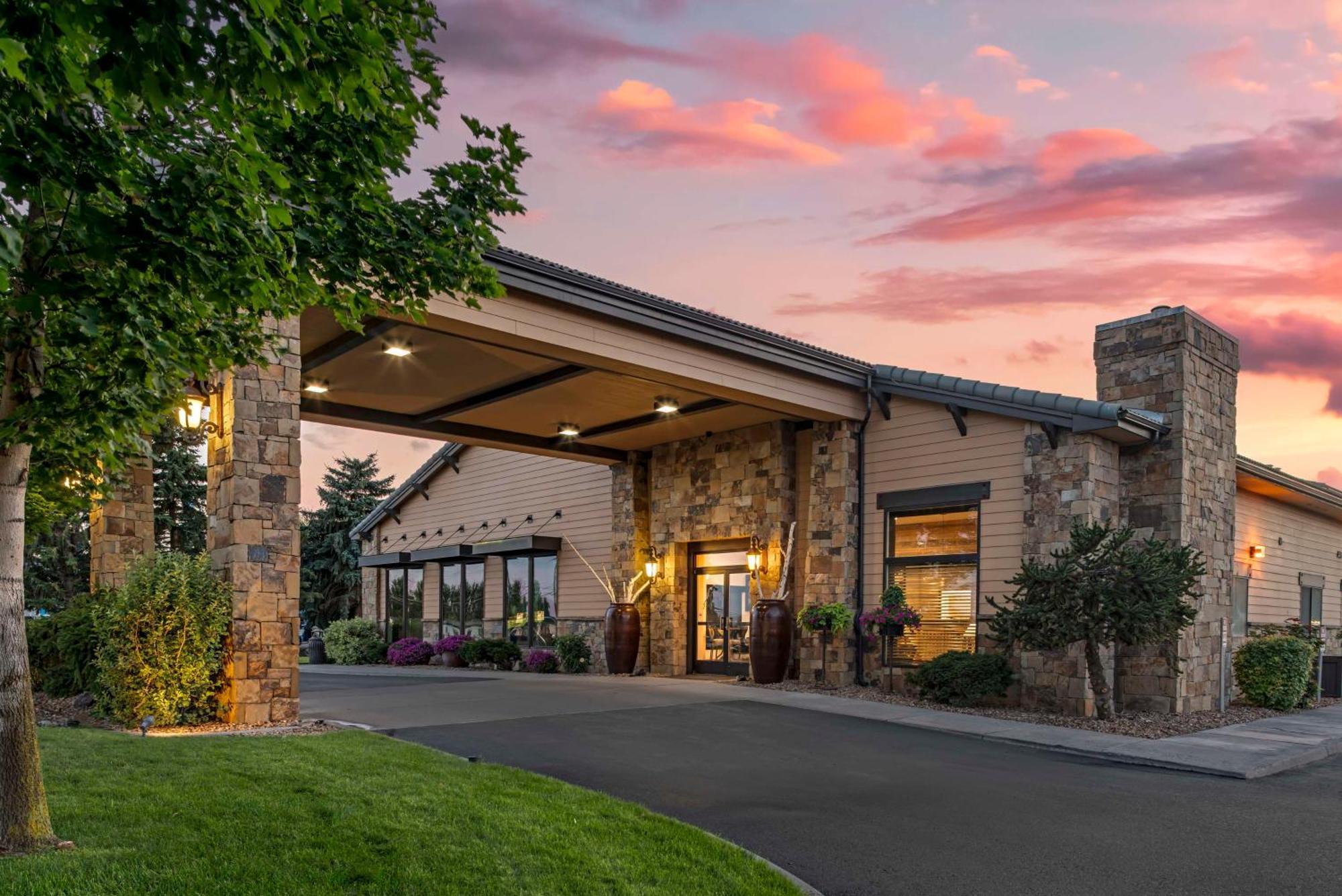 Best Western Rory & Ryan Inns Бернс Экстерьер фото